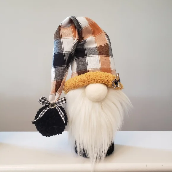 Bee decor farmhouse gnome - Picture 3 of 4